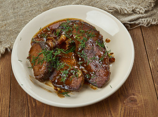 Balsamic Braised Beef