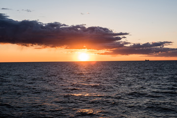 Sonnenuntergang auf See