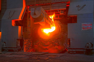Obraz premium steel mills converter filling materials