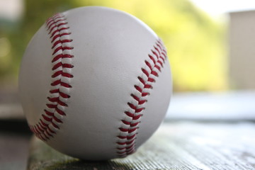 野球の硬球