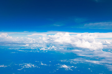 雲の上の空