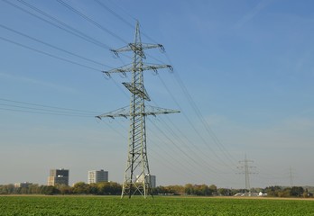 Stromleitung, Energie