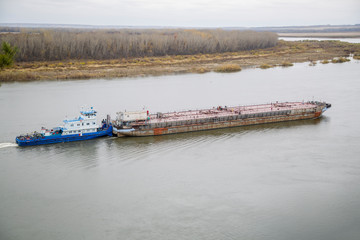 river barge towing