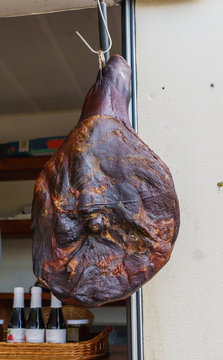 Sale of prosciutto meat cooked according to old recipes in rural areas of Montenegro.