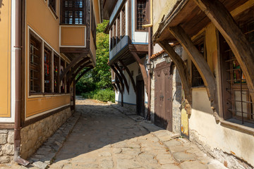 Fototapeta na wymiar Old curved street in plovdiv,bulgaria.