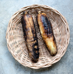 grill corn in  basket