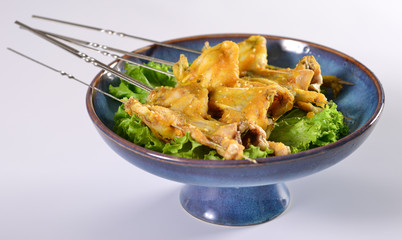 Pepper and salt roasted bullfrog