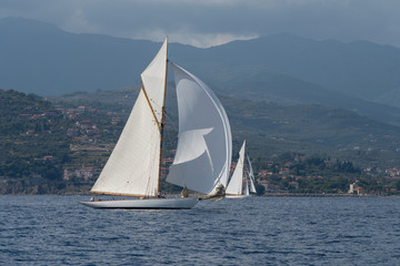 Obraz premium Sailboat on sea