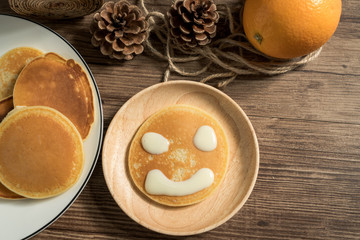 dorayaki with wood grain background