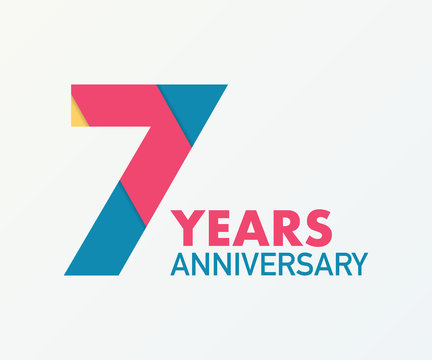 7 years anniversary emblem. Anniversary icon or label. 7 years celebration and congratulation design element.