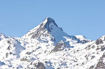 Fototapeta na wymiar Alpes France paysage montagne hiver neige
