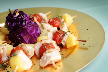 Chicken Kabobs with Tomatoes and Pineapple