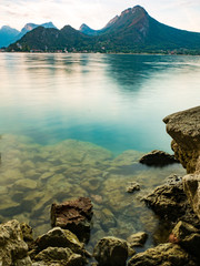 eau limpide lac
