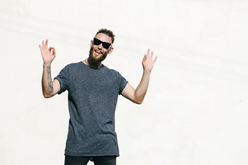 Naklejka premium Crazy hipster man emotions