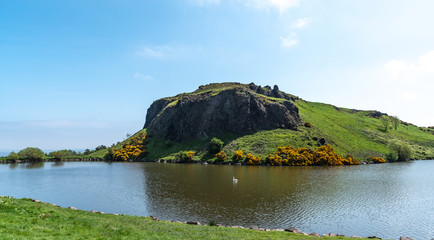 dunsapie loch in edinburgh