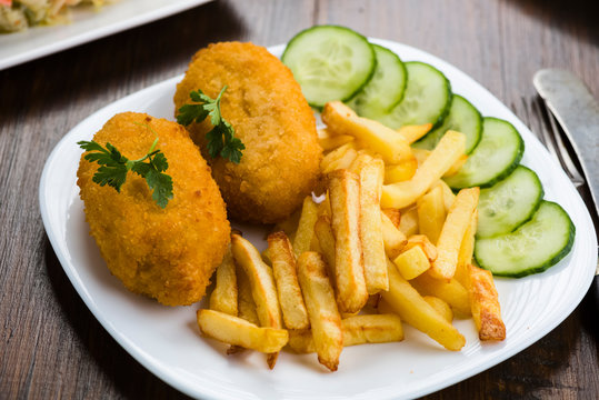 Cutlet de volaille with fries