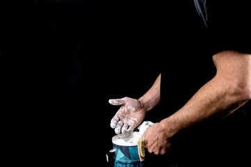 Kletterer mit Chalk