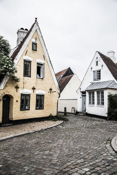 V&aelig;gterpladsen the old houses in Haderslev