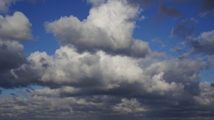 Fototapeta na wymiar облака на небе