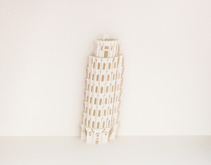 Pop up card set with organic paper of the famous landmark Tower of Pisa.