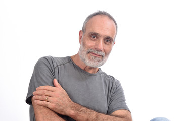 Obraz premium portret mężczyzny w średnim wieku na białym tle