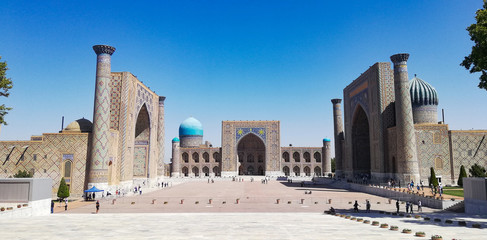 Il Registan: cuore dell'antica città di Samarcanda