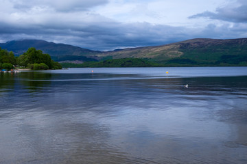 Loch Lomond in den schottlischen Highlands