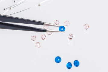 Tweezers for jewelry making