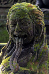 Fototapeta premium Balinese statue on a temple in Monkey Forest
