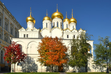 Fototapeta na wymiar Picturesque autumn in Moscow Kremlin. Annunciation Cathedral (1484-1489). Russia