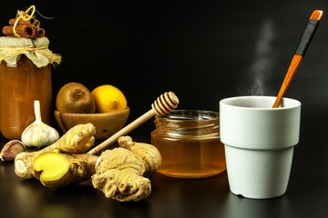 Treatment of influenza and colds. Traditional medicine. Ginger tea. Hot drink. Medicinal plants. Home pharmacy.