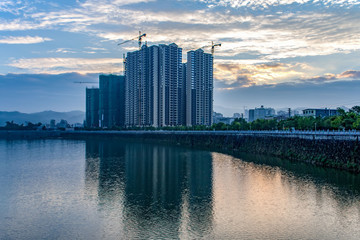 Obraz premium river and buildings