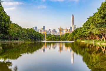 Fototapeta na wymiar Shenzhen Beacon Hill park landscape