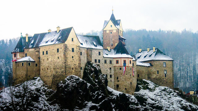 Loket Bilder Durchsuchen 1,291 Archivfotos, und Videos