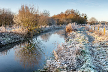 A frosty winter morning at Costa Beck - 228702400