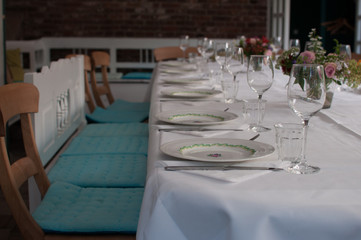 table setting 