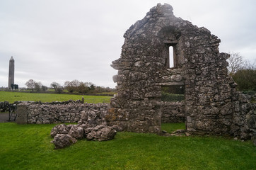 Fototapeta na wymiar Kilmacduagh Ruins