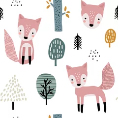 Foto op Plexiglas Vos Semless bospatroon met schattige vossen en handgetekende elementen. Kinderachtige textuur in Scandinavische stijl voor stof, textiel, kleding, kinderkamerdecoratie. vector illustratie