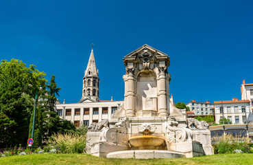 Fototapeta na wymiar Fountain Burdeau in Lyon, France