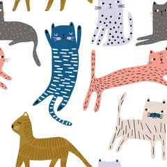 Fotobehang Naadloze patroon met schattige kleurrijke katten. Creatieve kinderachtige textuur. Geweldig voor stof, textiel vectorillustratie © solodkayamari