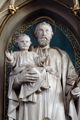 Fototapeta premium Altar of St. Joseph in Zagreb cathedral dedicated to the Assumption of Mary