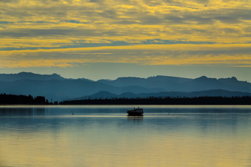 Sunrise on Yellowstone Lake in Yellowstone NP in Wyoming