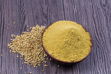 Coriander seeds, fresh coriander and powdered coriander