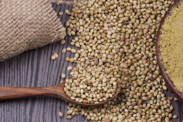 Coriander seeds, fresh coriander and powdered coriander
