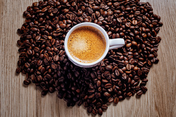 A white cup of cafee
