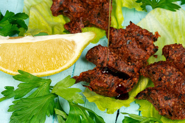 Turkish hot bulgur meatballs
