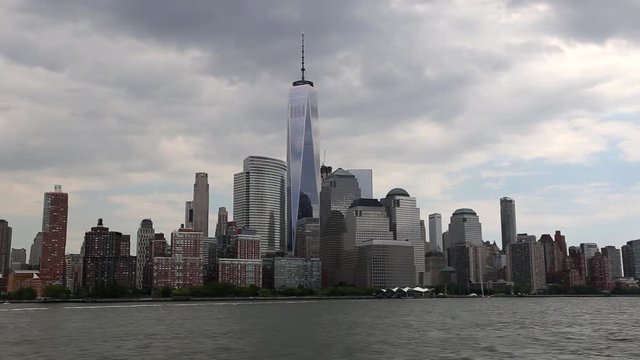 Manhattan from the river in 2016, recorded with a canon 6d