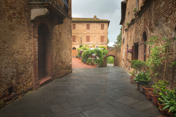 Beautiful places in the magical tiny town, Pienza.