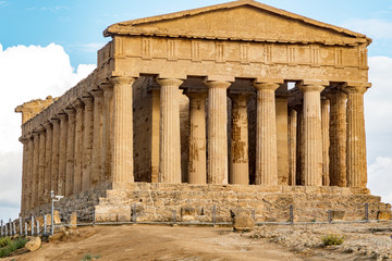 Naklejka premium Greek temples in Sicily