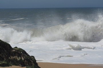 Fale oceanu